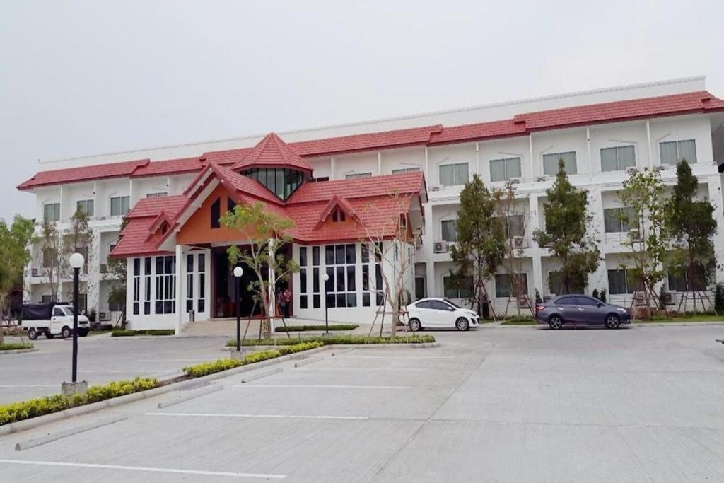 Silayok Grand Hotel Tak Zewnętrze zdjęcie