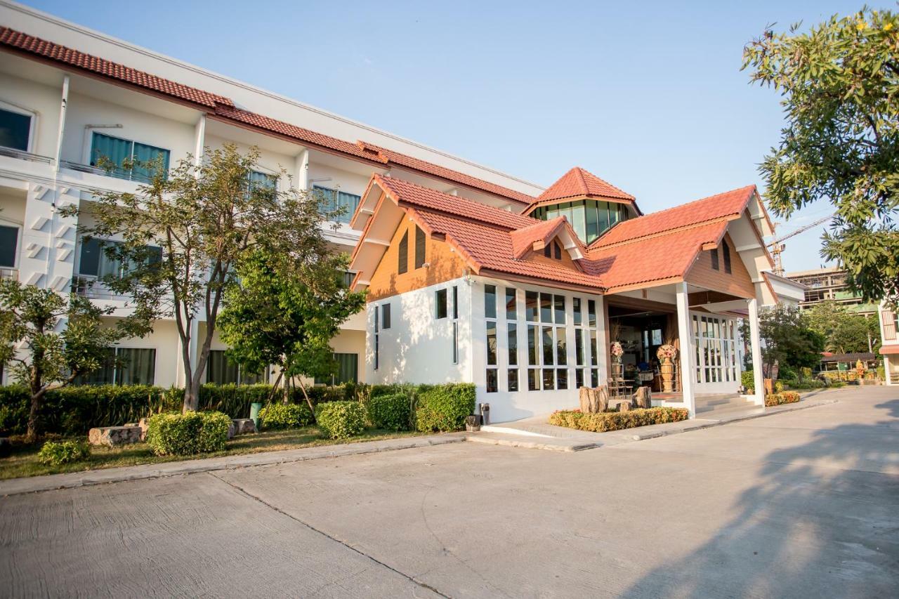 Silayok Grand Hotel Tak Zewnętrze zdjęcie
